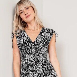 Plus Size Waist-Defined Sleeveless Mini Dress